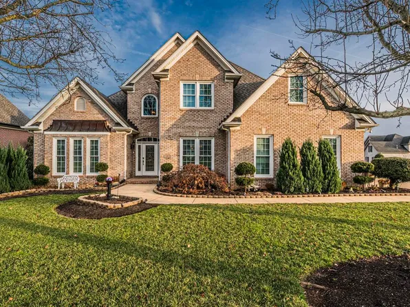 1258 Ironwood Dr, Bowling Green, KY 42103