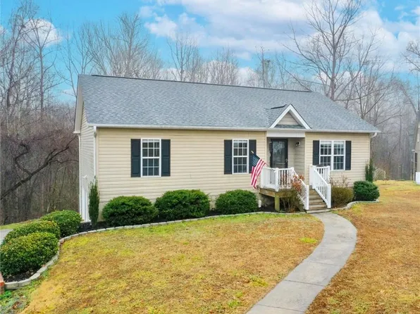 191 Elmwood St, Mocksville, NC 27028