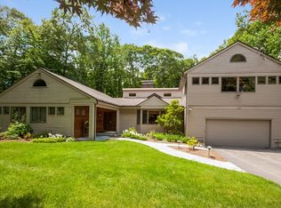 620 Nortontown Rd, Guilford, CT 06437