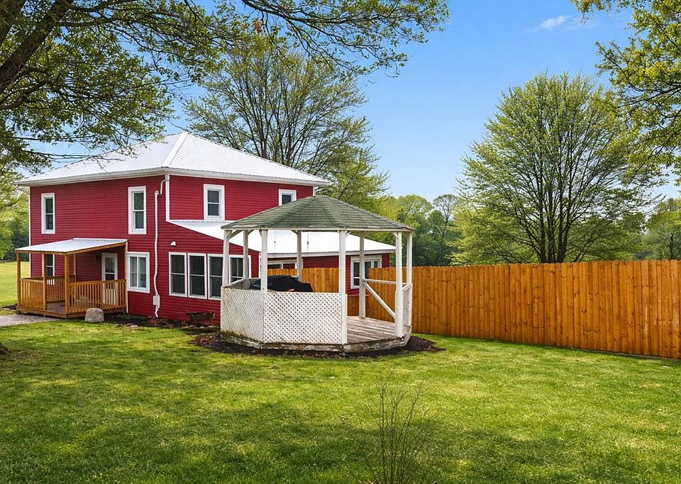 1st image of 2862 Snyder Rd