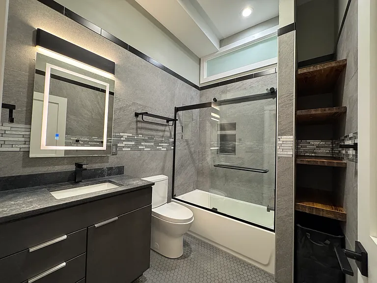2031 Maryland Ave #1 — Photo 5