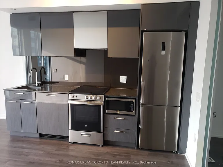 251 Jarvis St #4208 — Photo 6