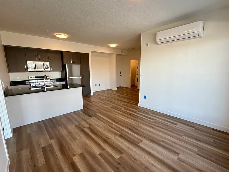 1400 27th St SW — Photo 105