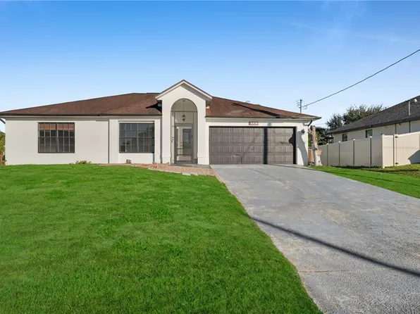 918 Acroft Ave, Lehigh Acres, FL 33971