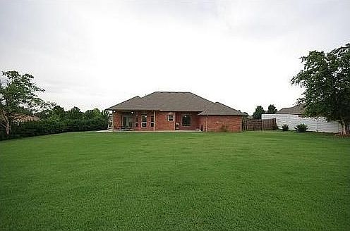 Enough room for a future pool!