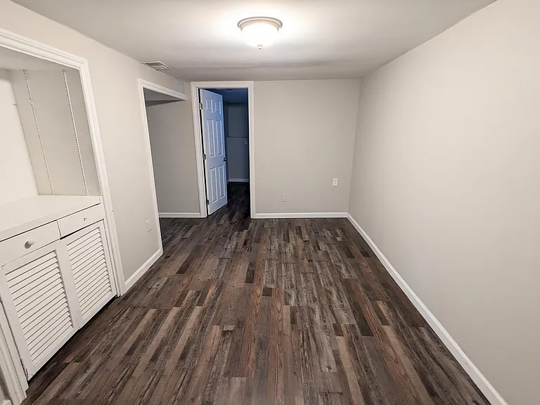 524 Brentwood Ave — Photo 14