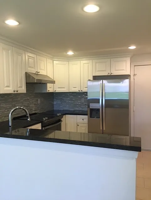 3 bed, 2.5 bath, 1394 sqft, $3,800 — Photo 3