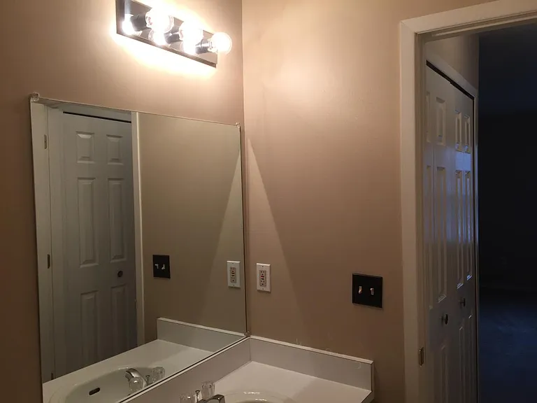 22204 Cape Cod Way — Photo 14