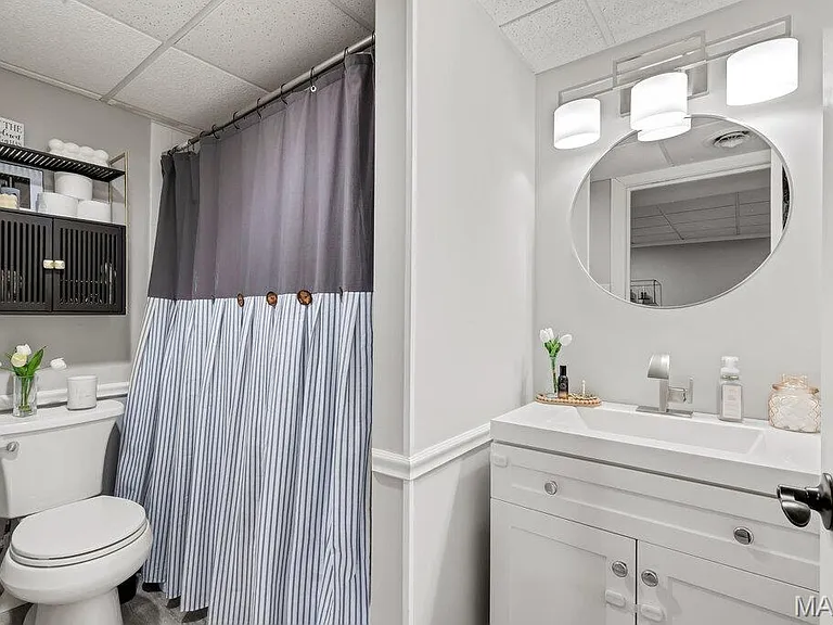 2947 Meramar Dr — Photo 25