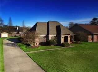 25894 Charleston Ave, Denham Springs, LA 70726