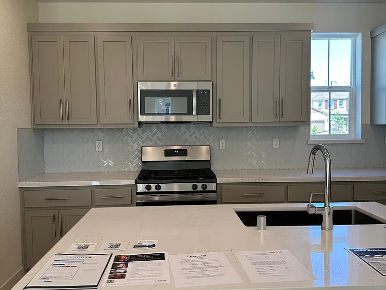2352 Boulware Ct — Photo 2