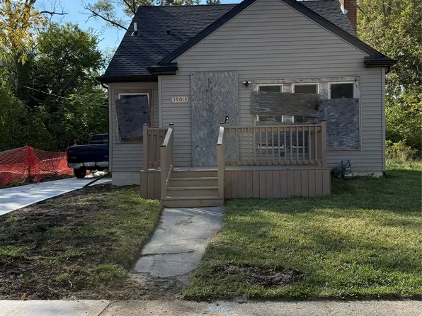 19013 Vaughan St, Detroit, MI 48219