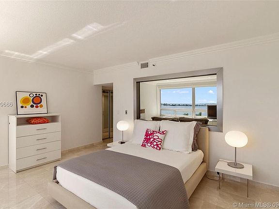 5th image of 1541 Brickell Ave #B704