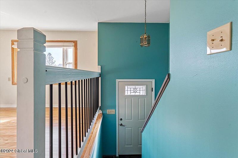 5th image of 12 Arthur Drive