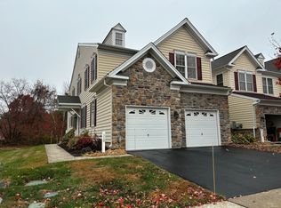 110 Farm Meadows Ln, Hockessin, DE