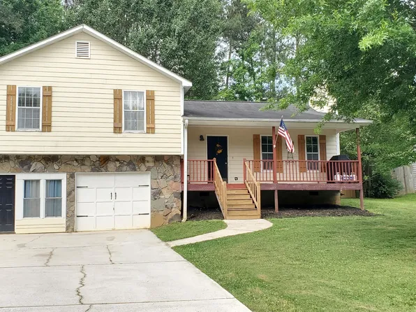 412 Ivy Terrace Dr, Dallas, GA 30157