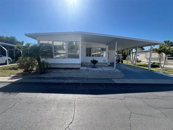 13 Pindo Palm St E, Largo, FL 33770
