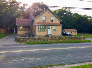 1020 Sharps Lot Rd, Swansea, MA 02777