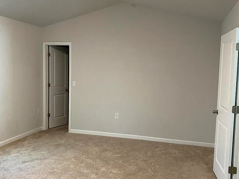 1213 Riverstone Dr — Photo 11