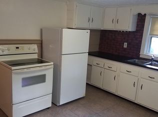 9 Isleboro St #1, Worcester, MA 01606