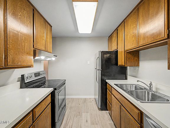 5th image of 5525 E THOMAS Road #H2