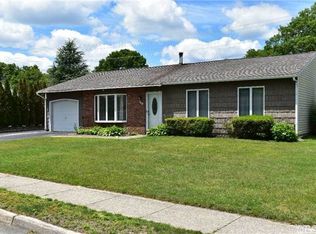 145 Glen Summer Rd, Holbrook, NY 11741