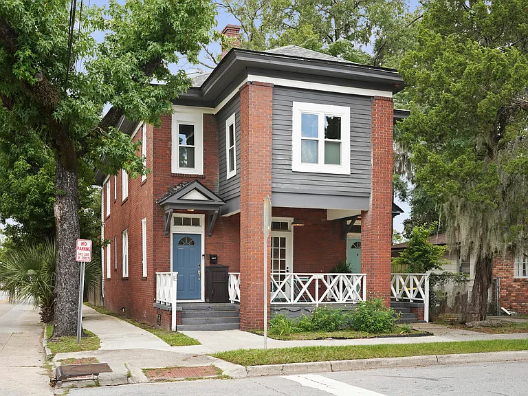 902 E Bolton St #A — Photo 2