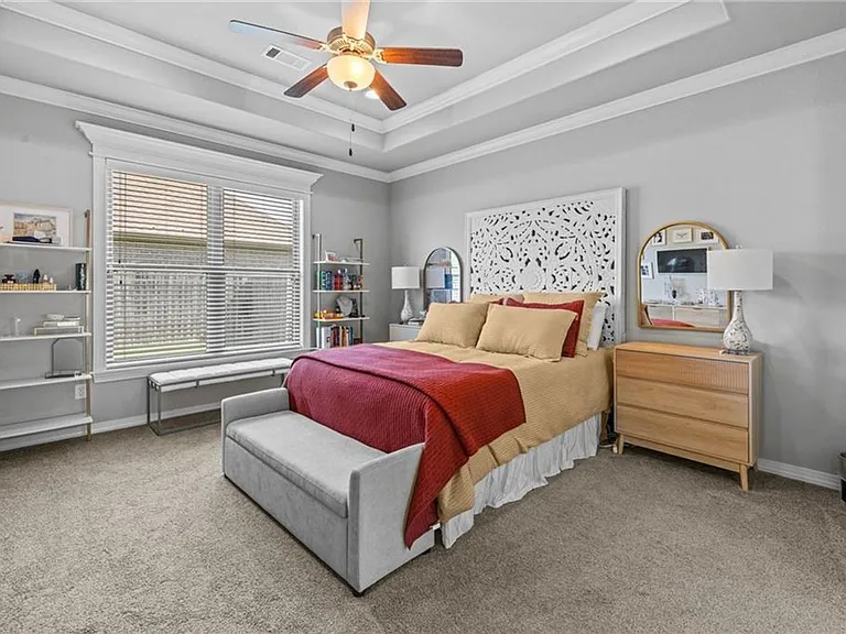 801 Bellmara Cir — Photo 12