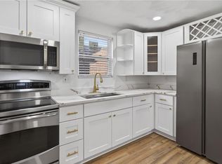 2608 Corprew Ave, Norfolk, VA 23504