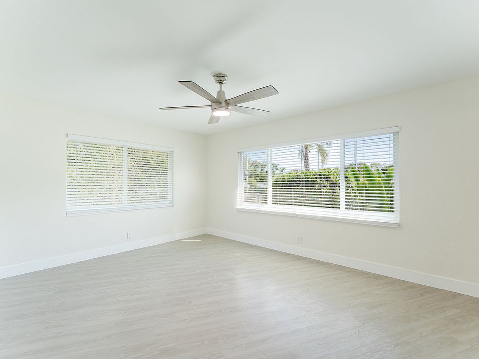 1st image of 323 NW Spanish River Blvd