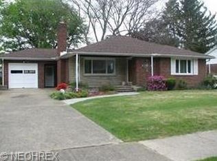 984 Lincoln Dr, Conneaut, OH 44030