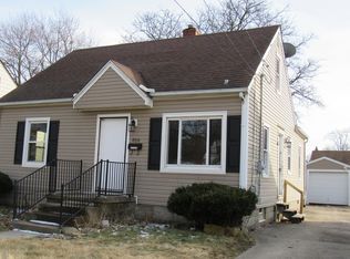 814 Davies Ave, Akron, OH 44306