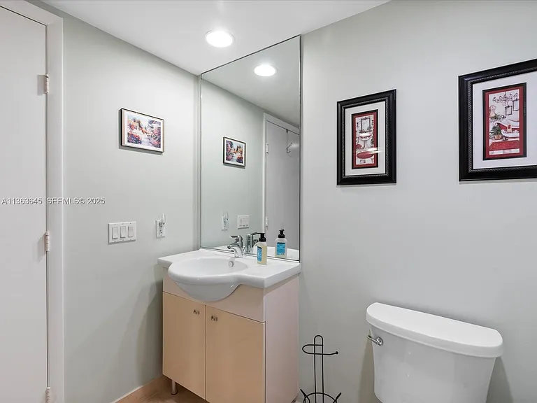 1830 S Ocean Dr #1806 — Photo 22