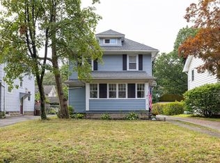 223 Navarre Rd, Rochester, NY 14621