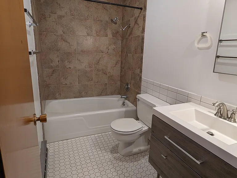 4104 W Arlington St — Photo 7