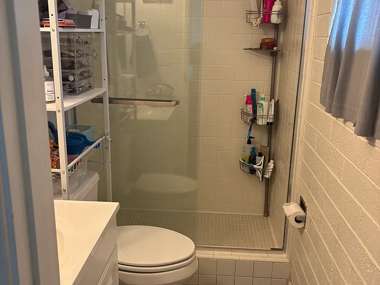 205 E Butler Dr — Photo 6