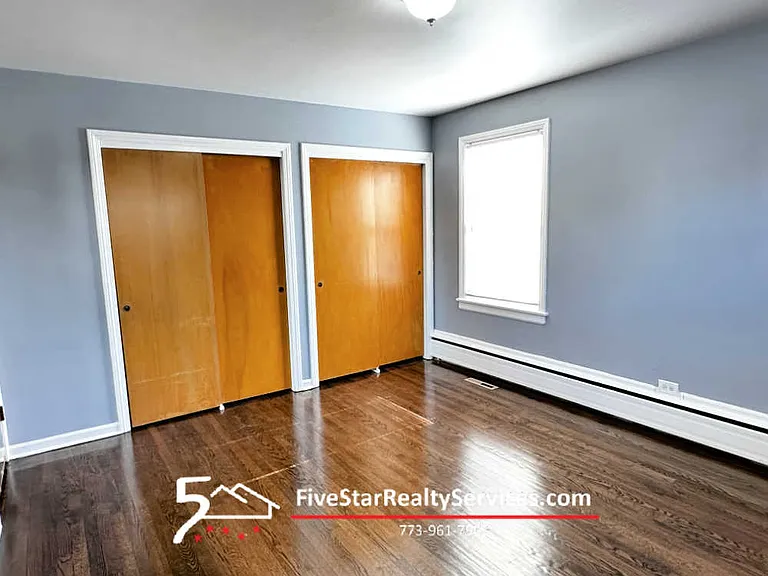 4900 Greenwood St #2W — Photo 6
