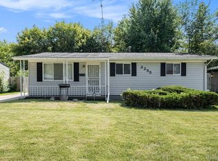 2285 Douglas Joel Dr, Flint, MI 48505