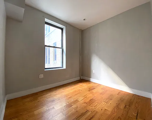 Rented by Bohemia Realty Group | media 6