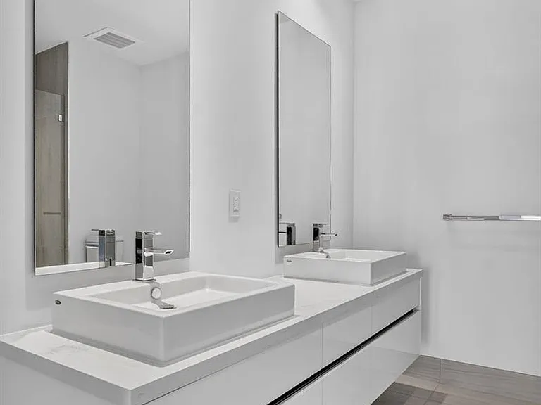 155 E Boca Raton Rd #1019 — Photo 17