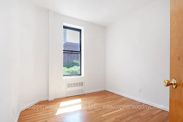 Rented by Copperwood Real Estate | media 7
