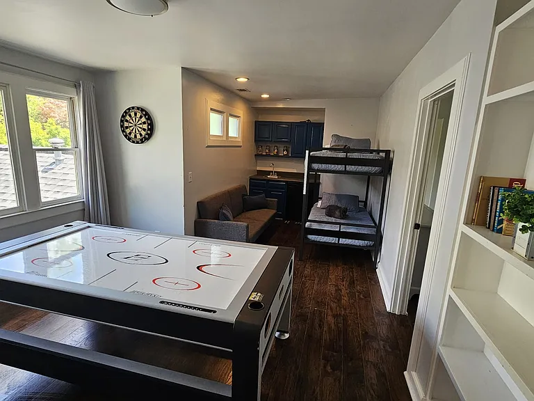 1179 Francis St NW — Photo 29