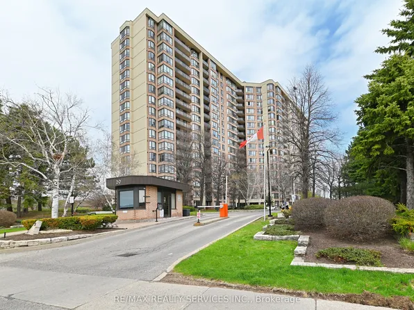20 Cherrytree Dr #905, Brampton, ON L6Y 3V1