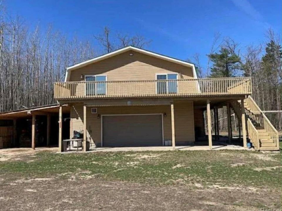 1st image of 265 Huron Forest Dr