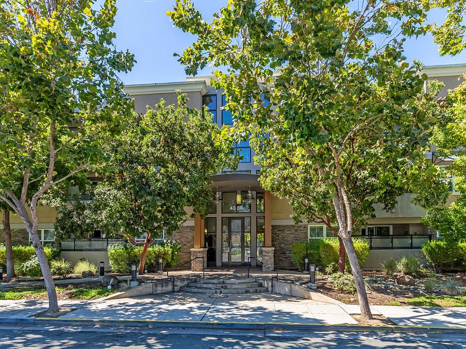 1st image of 4388 El Camino Real Unit 329