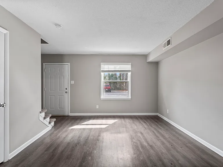 Chappell Townhomes — Photo 8