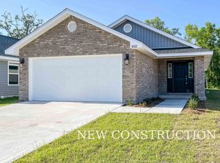 8022 Westpointe Ln, Pensacola, FL 32506