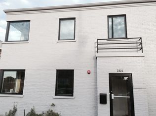 2225 Oak Park Ave, Berwyn, IL 60402