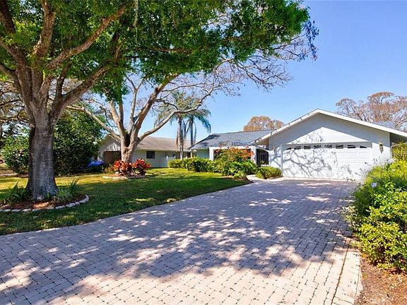 3rd image of 4831 Greywood Ln