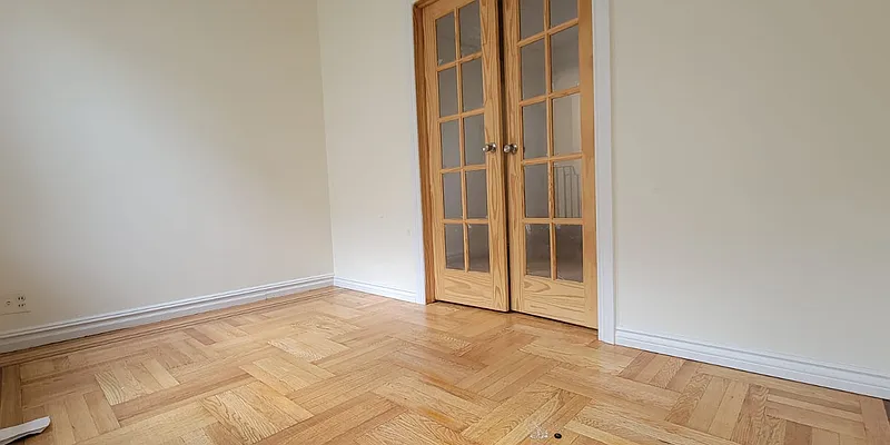 Rented by Corcoran | media 14